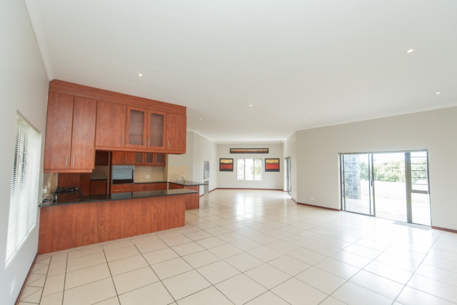 To Let 3 Bedroom Property for Rent in Lovemore Heights Estate Eastern Cape